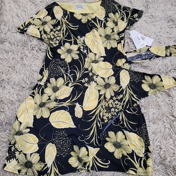 Robbie Bee Signature Petite Floral Print Sarong Dr - Picture 6 of 7